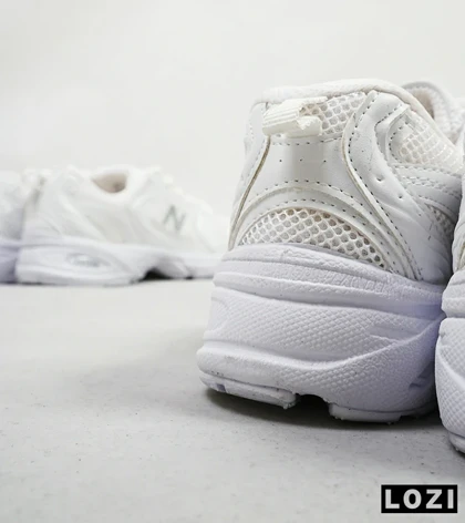 کفش کتانی مردانه و زنانه سفید NEW BALANCE 530