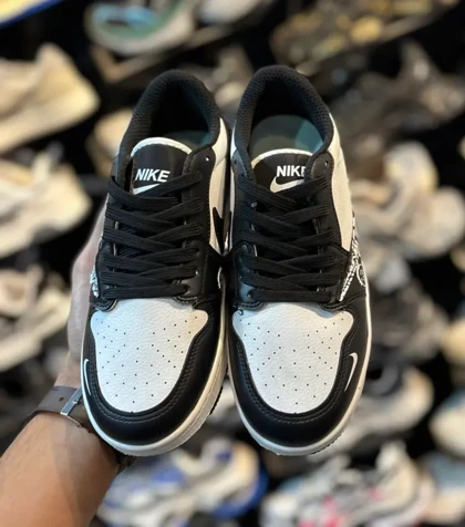 کتانی زنانه ترویس دیور مشکی سفید