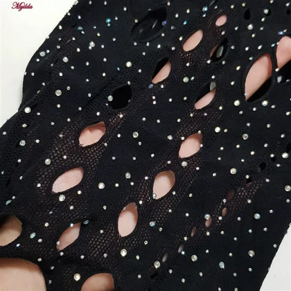 سرهمی فانتزی زنانه مدل نگین‌دار کد 4860-7093 رنگ مشکی