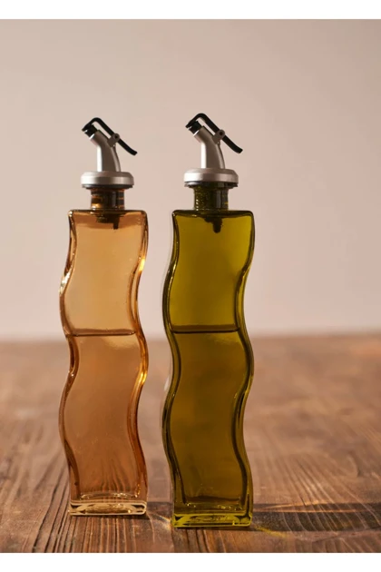 ست روغن‌ریز و سرکه‌ریز Bella Maison مدل Wavy شیشه‌ای