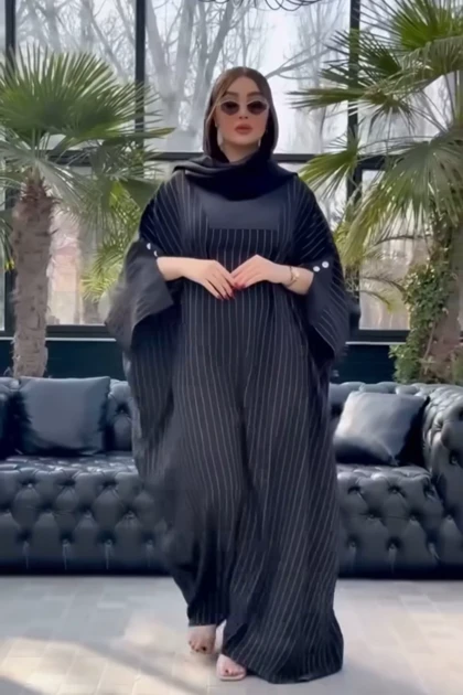 عبایی حسنا