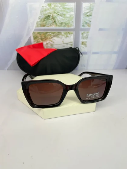 عینک آفتابی زنانه شنل کد p9618