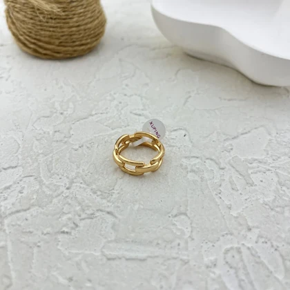 انگشتر زنانه طرح تیفانی ژوپینگ، یک انتخاب شیک و مدرن Xuping