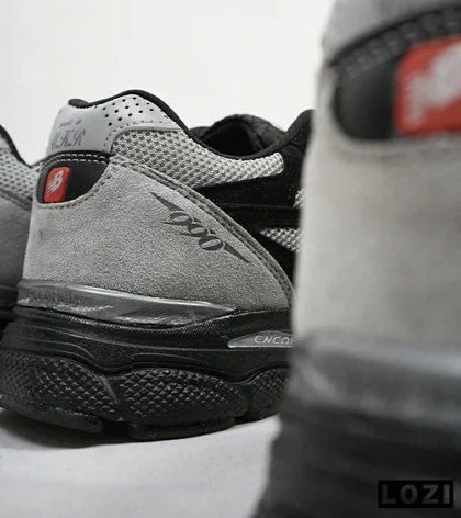 کفش کتانی مشکی طوسی NEW BALANCE 990
