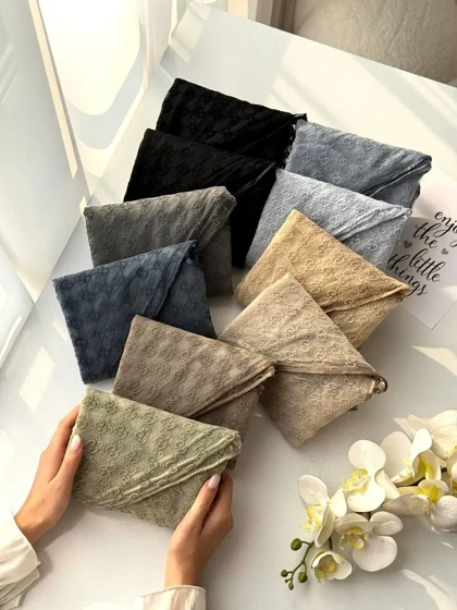 شال توری حریر مخمل کوب - ترکیبی از ظرافت و لوکس بودن در یک اکسسوری خاص