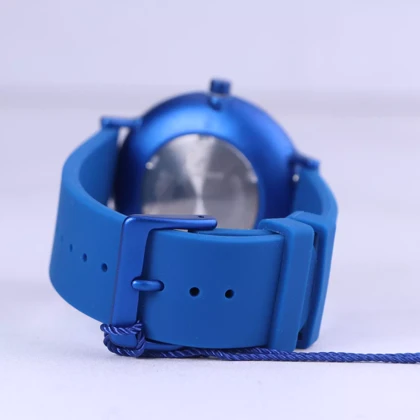 ساعت مچی عقربه ای زنانه بلیزر بند رابر آبی BL3164/2 L