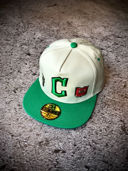 کلاه کپ بک فیت مستر کوالیتی وارداتی FIFTY 59 مدل Chicago Cubs _ طوسی نقاب سبز