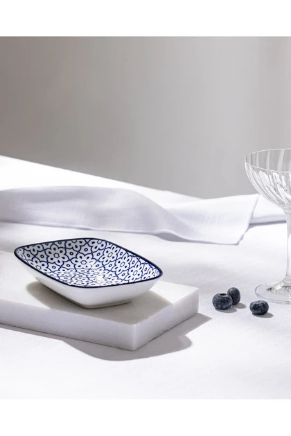 بشقاب سرو Madame Coco مدل Reve Bleu Lucida Bone China - آبی/سفید