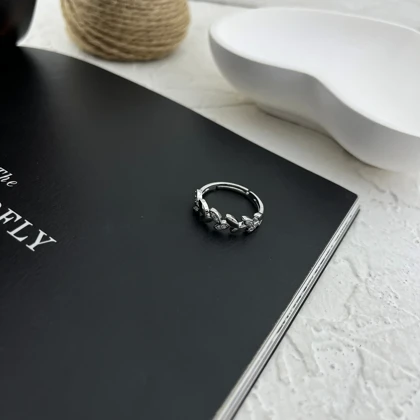 انگشتر زنانه طرح برگ، شیک و ظریف