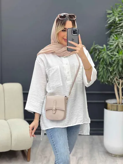 مانتو یقه سه دکمه جلو بسته