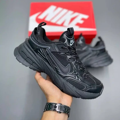 کفش نایک وومرو 5 مشکی Nike Vomero 5 Black