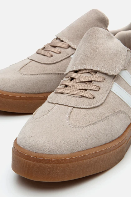 کتانی زنانه yaya-by-hotic yaya-by-hotic