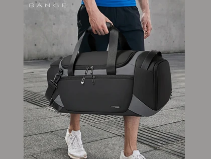 کیف ورزشی با ظرفیت 30 لیتر با قابلیت جدا سازی وسایل بنج Bange BG-2378