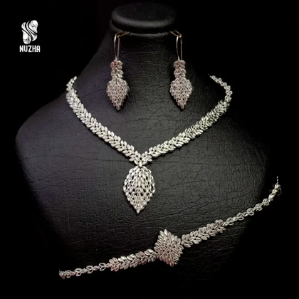 سرویس تراش نقره زنانه عیار925کدsnz1042