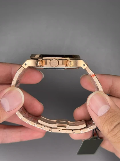 ساعت مچی اودمار پیگه کورنوگراف بند رزگلد صفحه سفید Audemars Piguet