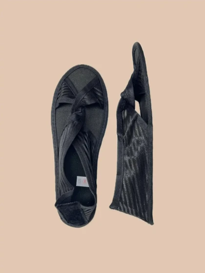 پاپوش زنانه گره‌ای مدل راه راه ساده