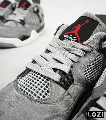 کفش کتانی ساق‌دار مردانه طوسی سفید Nike air jordan 4
