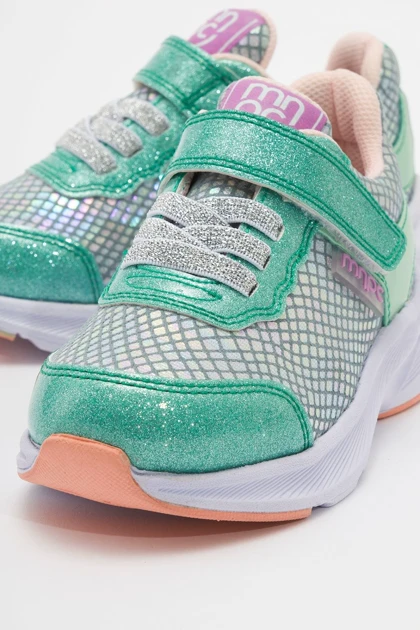 کفش پیاده روی بچگانه mnpc mnpc