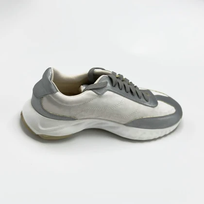 کفش راحتی زنانه استرادیواریوس مدل Stradivarius Sneakers - SKB20