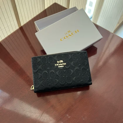 کیف پول زنانه کوچ Coach