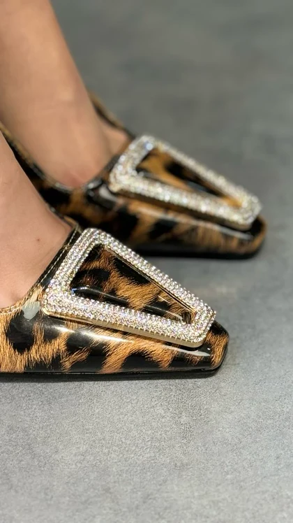 625p - پاشنه پشت‌باز 625p