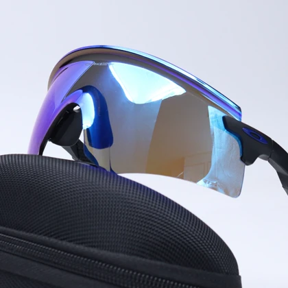 عینک برند OAKLEY کد 181401