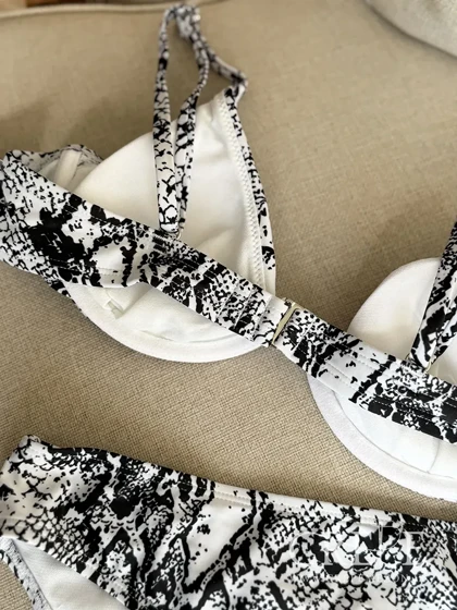 بیکینی طرح پوست ماری