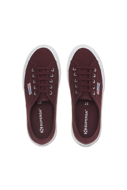 کتانی سوپرگا superga