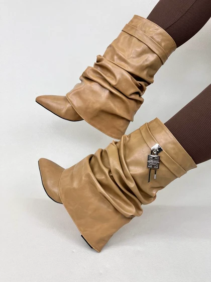 نیم بوت پاشنه‌دار زنانه ژیوانشی چروک GIVENCHY کد 1333 دختر طهرونی