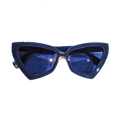 عینک مثلثی سرمه‌ای