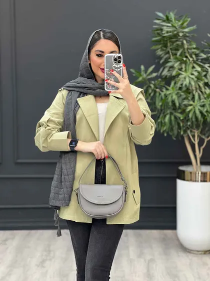 مانتو سرشانه ژیله دار پشت پاگن