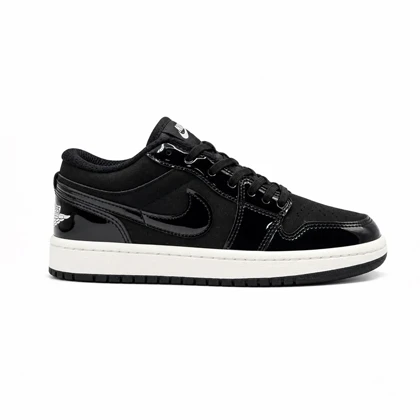 کفش و کتانی زنانه و دخترانه مدل نایک ترویس NIKE TRAVIS رنگ مشکی سفید کد 30980