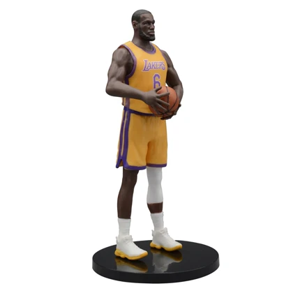 اکشن فیگور لبرون جیمز مدل Lakers-No.6