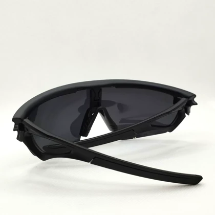 اوکلی BLACK 009403