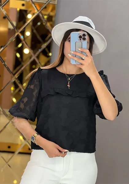 کراپ مجلسی دنیرا