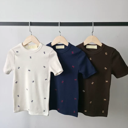 بلیز یقه گرد گلدوزی پاپیون