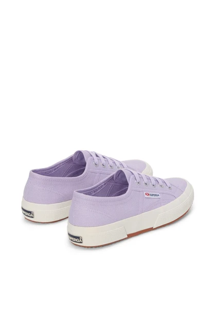 کتانی سوپرگا superga