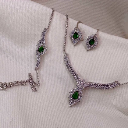 سرویس کامل برند شین مدل «قطره باران سبز» | تراش اشک با گارانتی 1 ساله