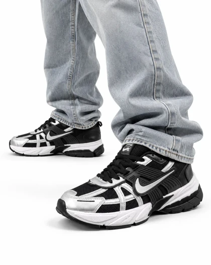 کفش کتانی مردانه نایکیv2k رنگ مشکی نقره ای 2 Nike V2k