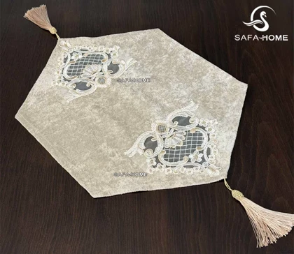 رومیزی 4 تکه مخمل دانتل گل برجسته سلطنتی