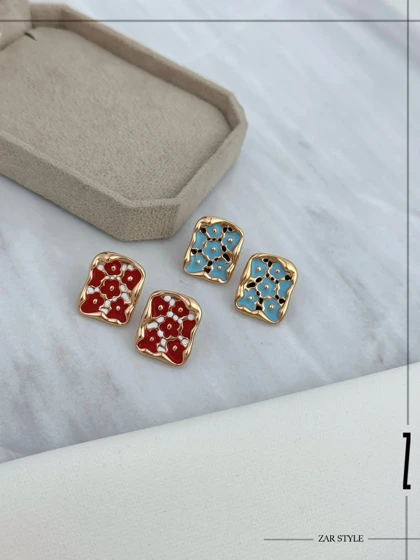 گوشواره میناکاری گل‌دار مستطیلی