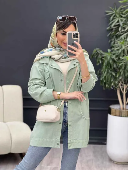 مانتو برش هلالی آستین ریش