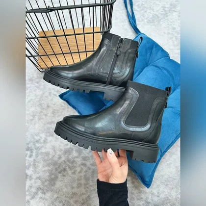 نیم‌بوت بوداپست