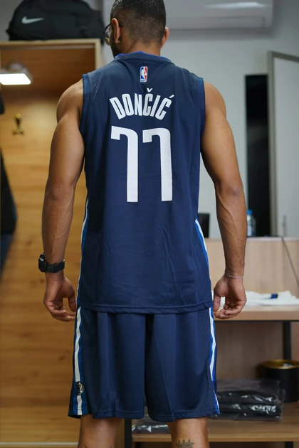 ست بسکتبالی مردانه سوزنی وارداتی کد699