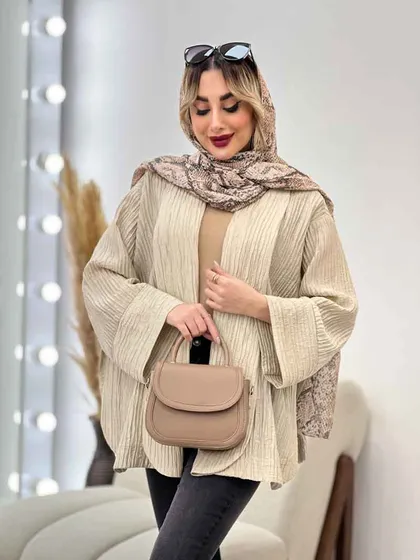 مانتو هلالی بغل چاک