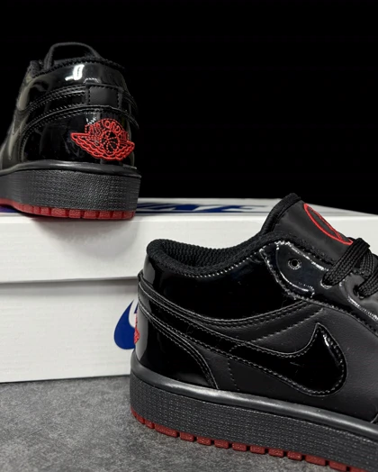 کتانی جردن وان