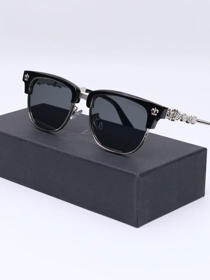 عینک برند CHROME HEARTS کد 181487
