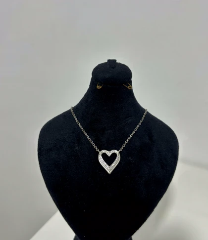 گردنبند نقره زنانه قلب نگین‌دار 997