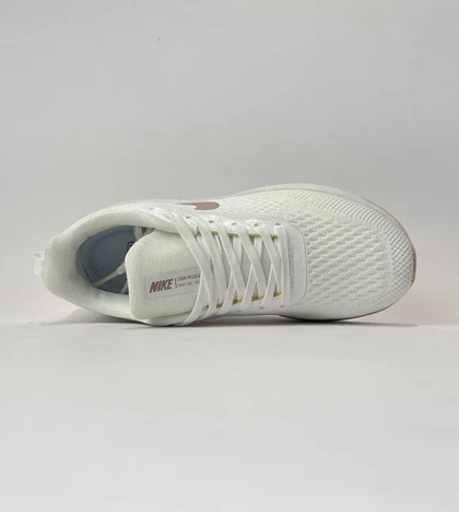 کفش ورزشی نایک زوم سفید