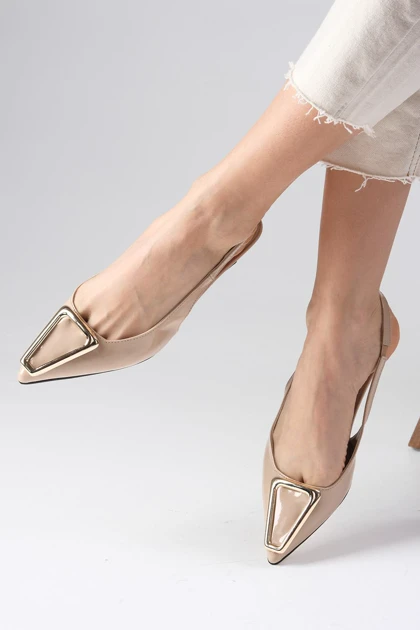 کفش پاشنه‌بلند کلاسیک زنانه میوگوستو mio-gusto